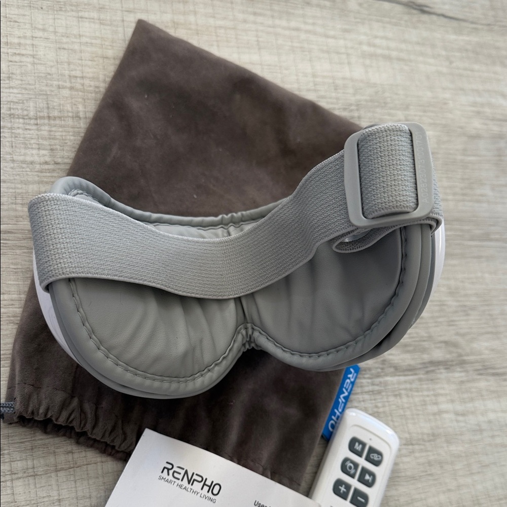 RENPHO Eyeris 1 Eye Massager heat compression Bluetooth with Remote - Picture 4 of 11
